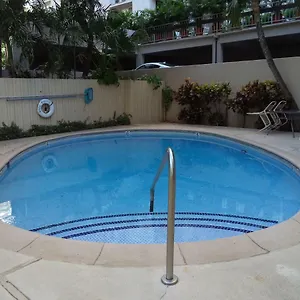 https://studio-24-ainahau-waikiki.hotelsinhawaii.org