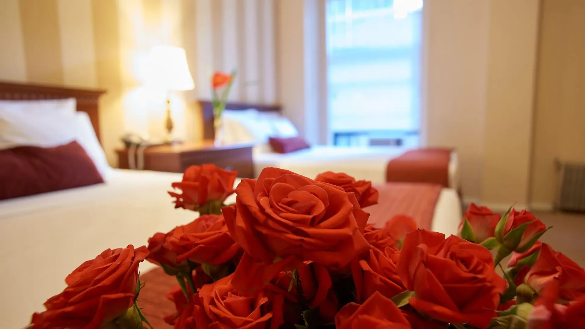 Hotel St. James New York 2*,